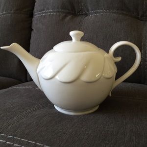 10 Strawberry Tree Pot